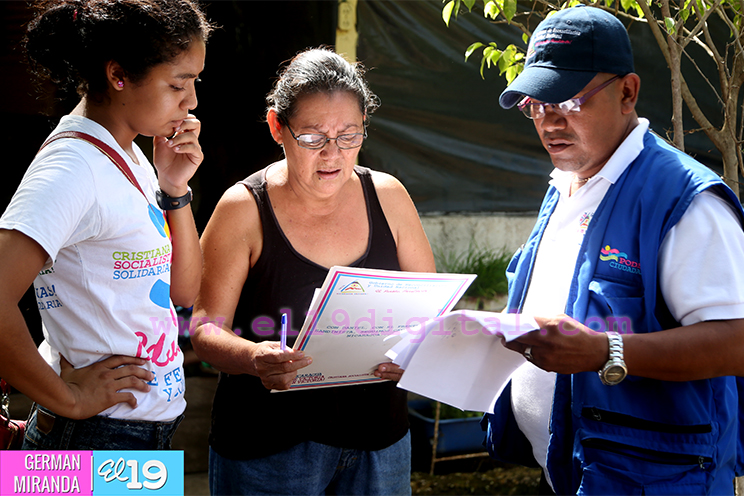 Títulos de propiedad llevan tranquilidad a las familias nicaragüenses