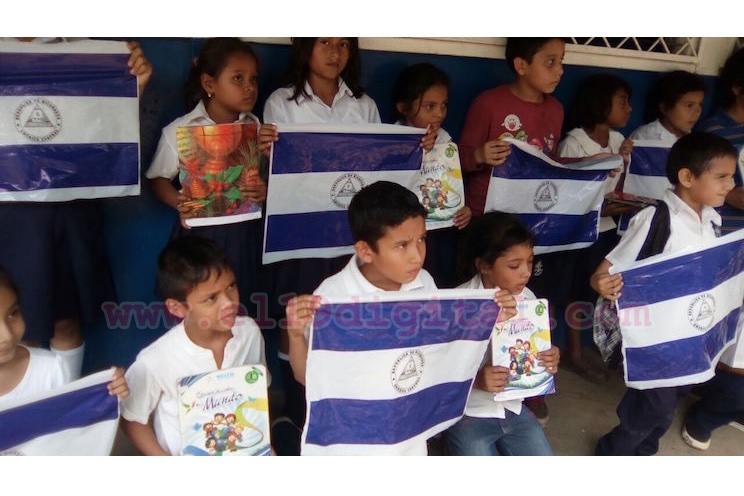 Escuela Miguel Larreynaga de Pochocuape estrenan biblioteca - El 19 Digital