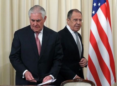 Lavrov y Tillerson hablan sobre desacelerar el conflicto sirio
