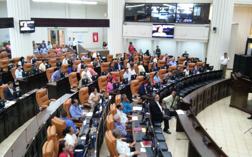 Asamblea Nacional celebra sesión especial en saludo a las fiestas patrias
