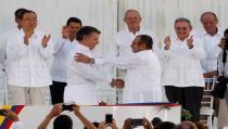 Gobierno de Colombia y FARC-EP firman la paz tras 52 años de guerra