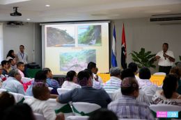 Sector educativo se capacita para la prevención ante desastres y protección de los niños