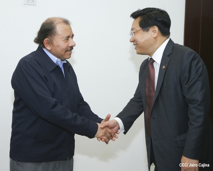 Presidente Daniel con Ministro de Comercio de la Rep&uacute;blica de Corea