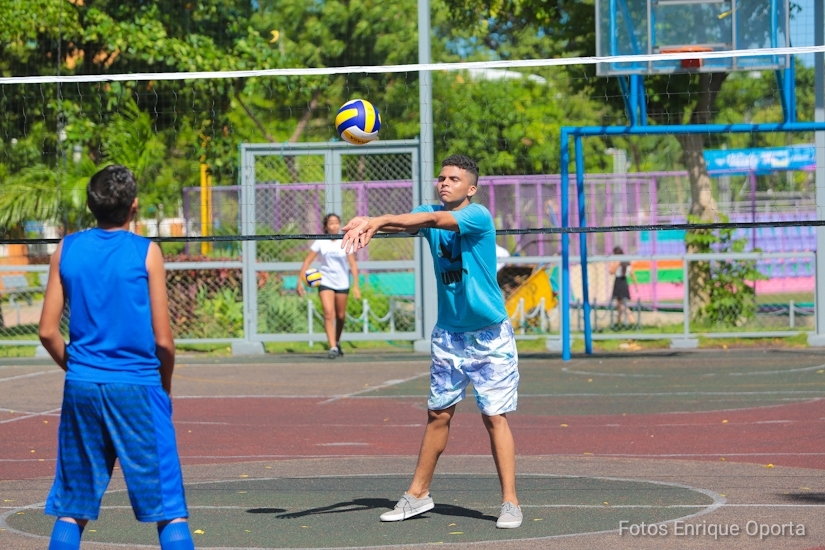 academia-alcaldia-voleibol