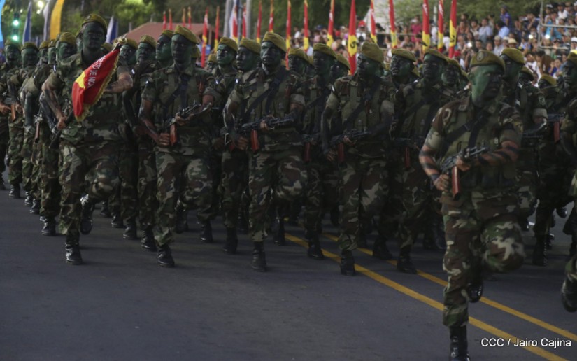 desfile militar