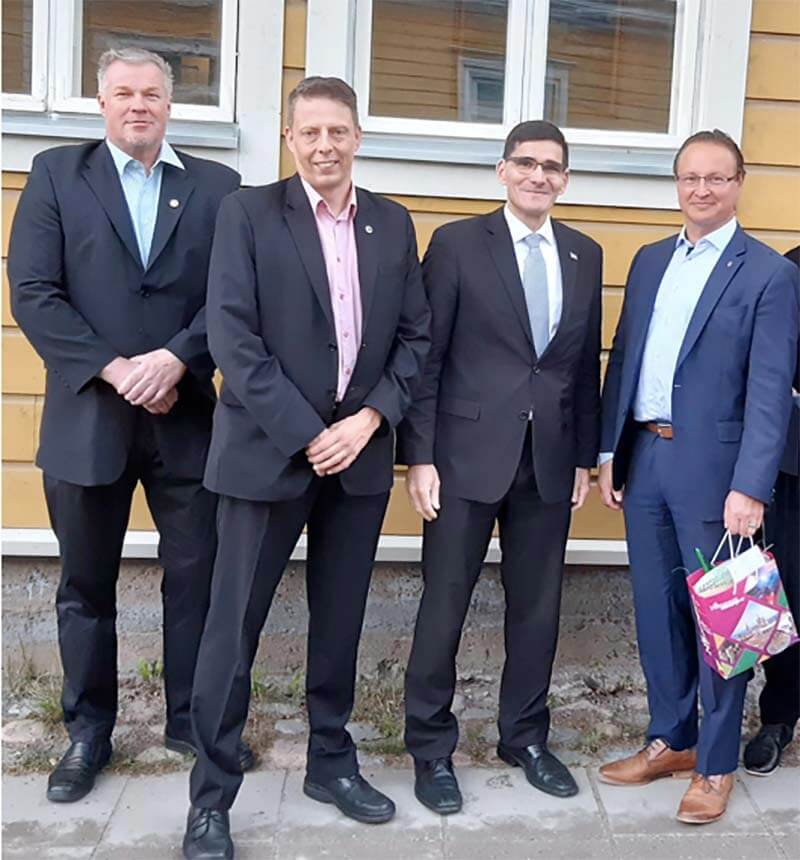 embajador-nicaragua-en-finlandia-en-encuentro-con-alcalde-raahe