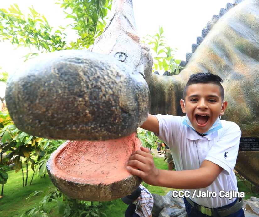 El parque con los dinosaurios más sorprendentes de la prehistoria está en  Nicaragua