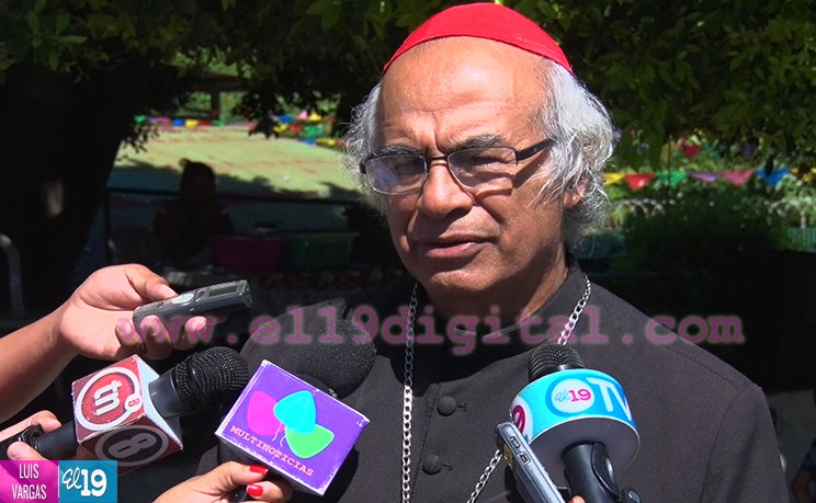Cardenal Brenes insta a familias nicaragüenses a celebrar la Purísima con devoción