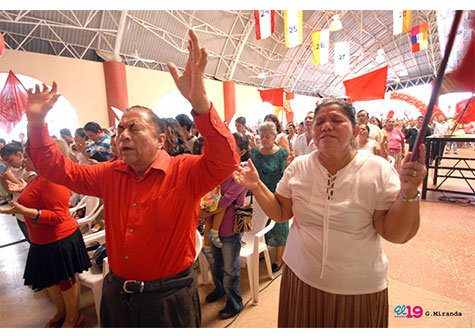 Iglesia Evangélica nicaragüense rinde homenaje al fallecido reverendo Yiye Ávila