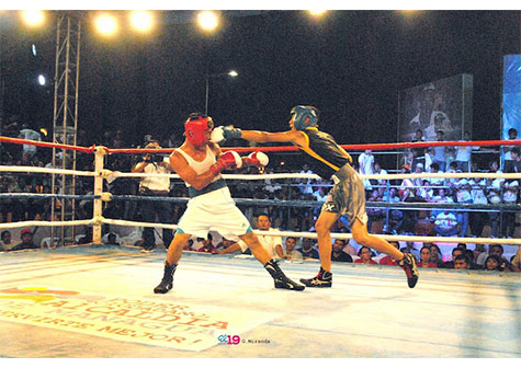 Adrenalina pura en velada en honor al “Flaco Explosivo”