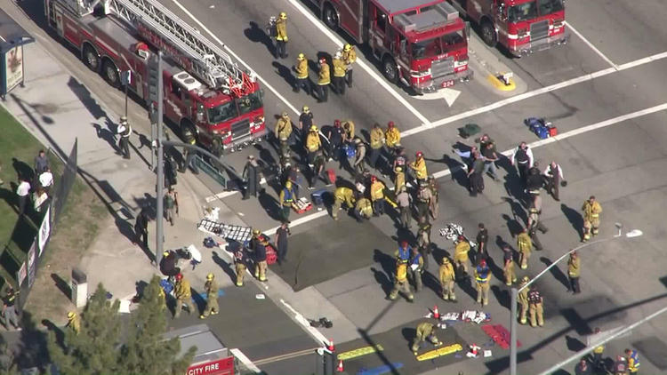 Al menos 14 muertos por tiroteo en San Bernardino, California