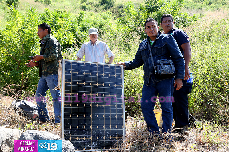 Especialistas del Ineter instalan poderosa estación sísmica en la Isla ‘Momotombito’