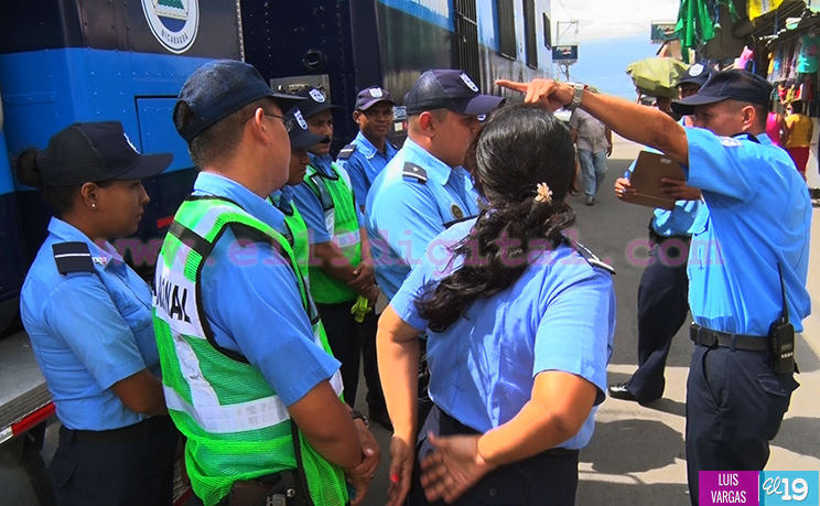 Refuerzan seguridad en los mercados      