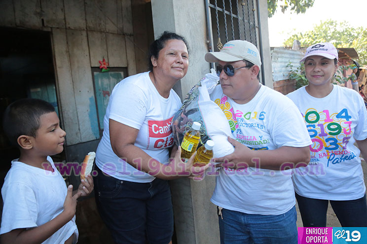 Gobierno continúa con entrega de paquetes alimentarios en honor a la Purísima