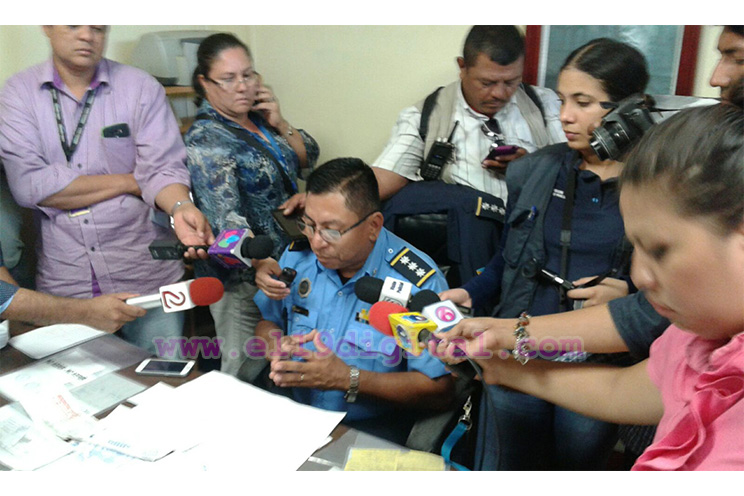 Policía Nacional logra capturar a falsificadores de documentos que ofertaban servicios en redes sociales