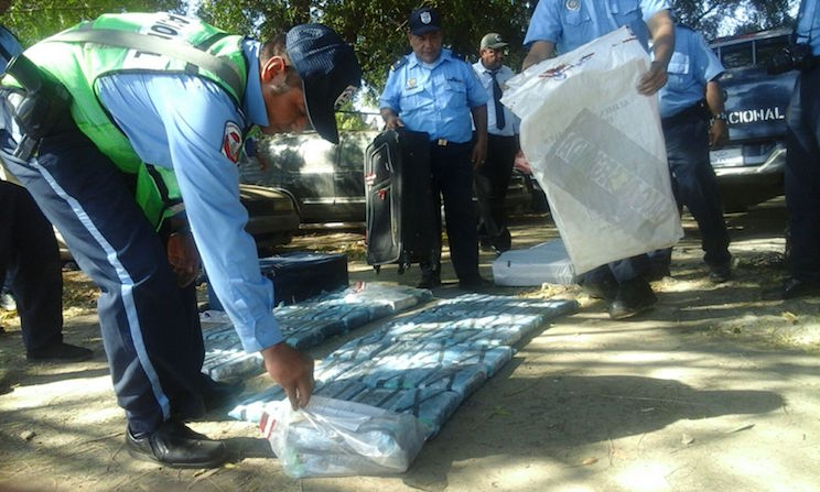 Incineran droga que transportaba narco avioneta costarricense