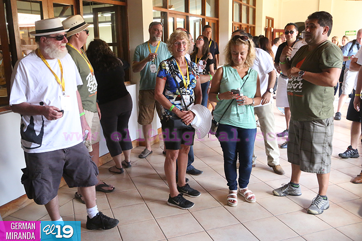 Participantes internacionales del V Festival del Tabaco “Puro Sabor” visitan fábricas de Estelí