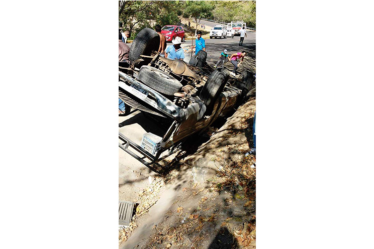 Accidente de tránsito en Somoto deja dos lesionados y un fallecido