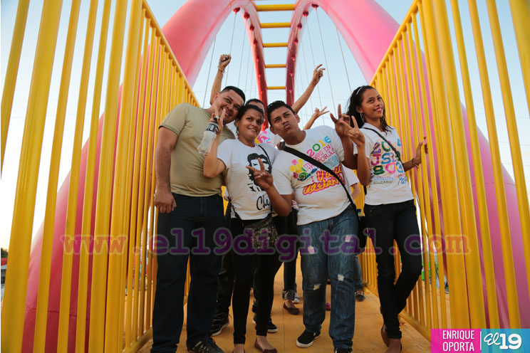 Inauguran Puente Peatonal Aéreo en Paso a Desnivel Barricada de la Esperanza