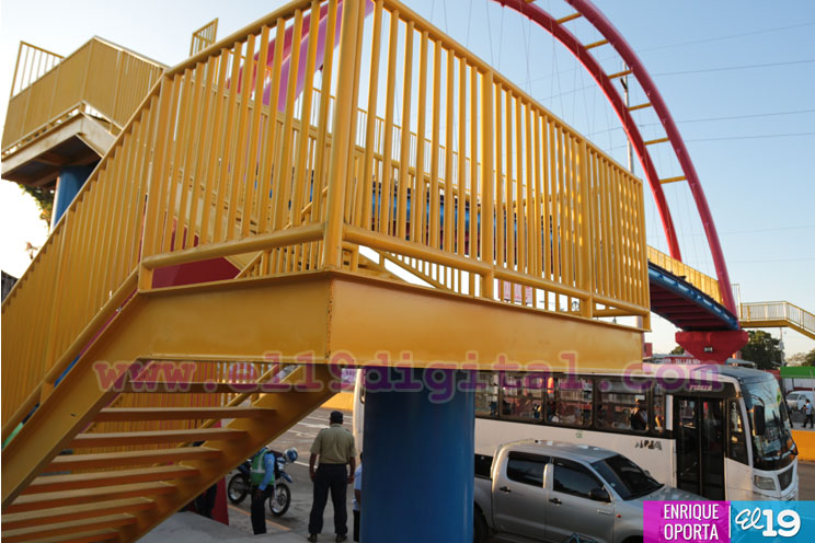 Inauguran Puente Peatonal Aéreo en Paso a Desnivel Barricada de la Esperanza