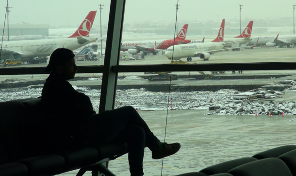 Nevadas en Estambul obligan a cancelar vuelos