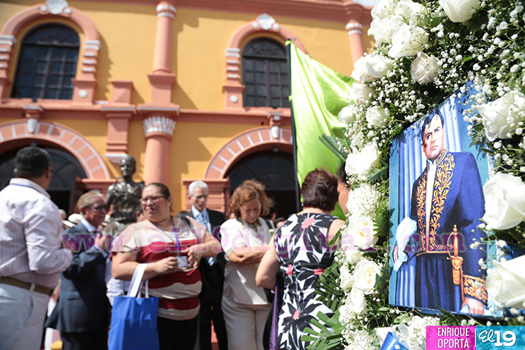 León estuvo de fiesta al celebrar el 149 aniversario natal del poeta Rubén Darío