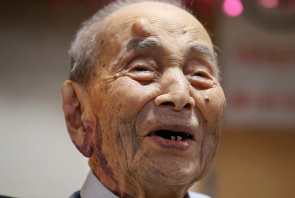 Japón: Murió el hombre más viejo del mundo
