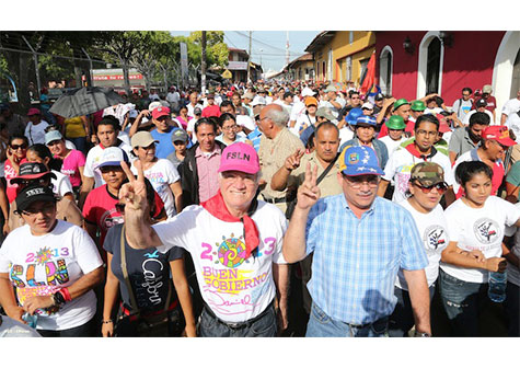 Pueblo de León vuelve a tomarse el Fortín de Acosasco