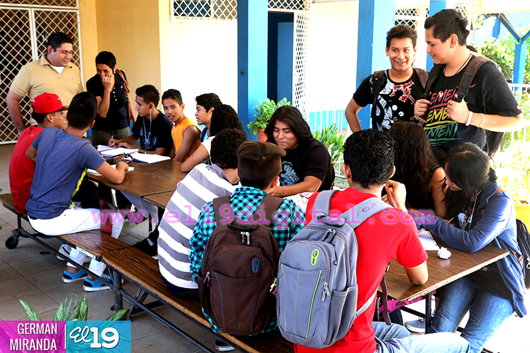 Reforzamiento Escolar y matrícula avanza con éxito en el Instituto Maestro Gabriel