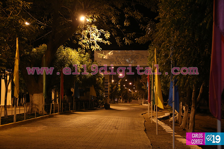 Balneario de Pochomil luce más seguro y atractivo con nuevas luminarias