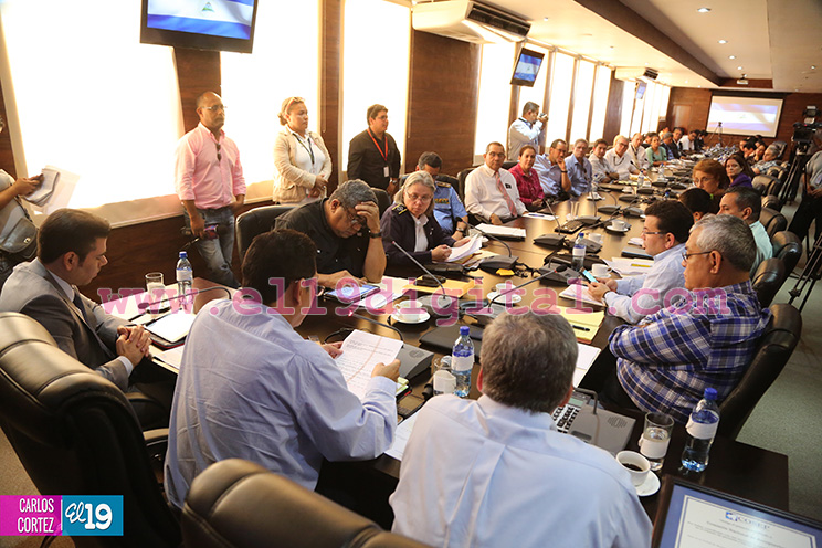 Representantes de aerolíneas sostienen V reunión de trabajo en Managua
