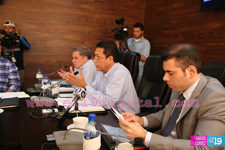 Representantes de aerolíneas sostienen V reunión de trabajo en Managua