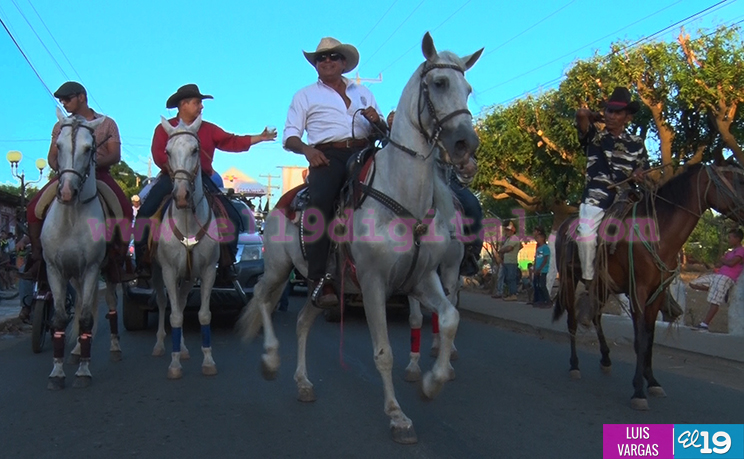 Familias de San Rafael del Sur disfrutan desfile hípico organizado por la Alcaldía Municipal