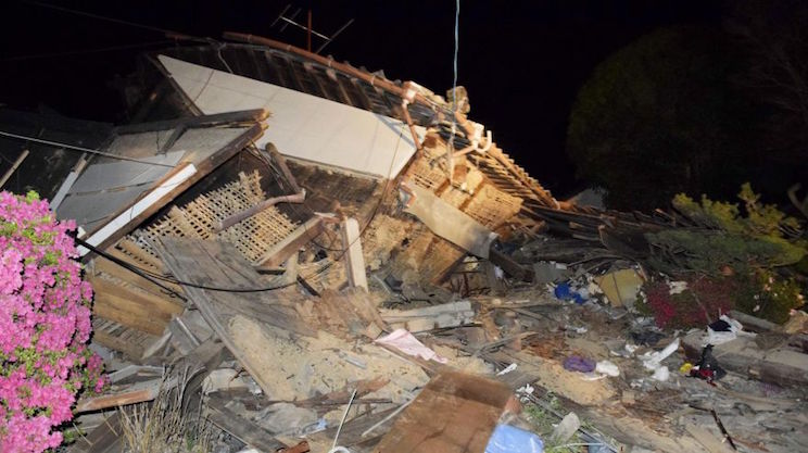 Terremoto en Japón: Al menos 3 muertos y unos 200 heridos