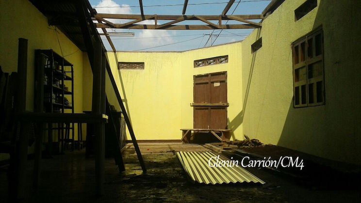 Entregan ayuda solidaria a familias afectadas por lluvias en El Sauce