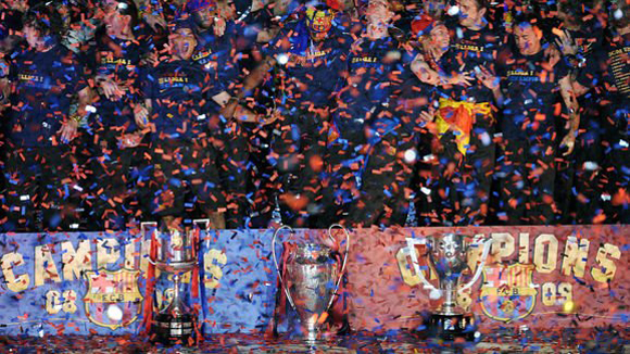 Change.org recoge firmas para retirar trofeos al Barcelona y al Real Madrid