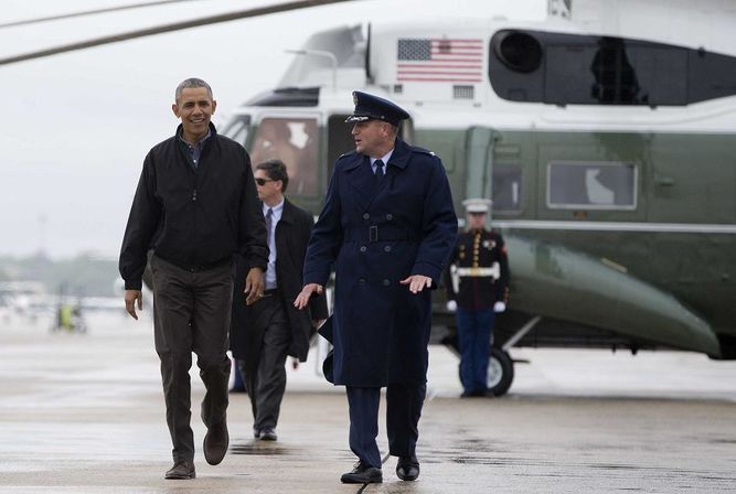 Barack Obama llega a Vietnam