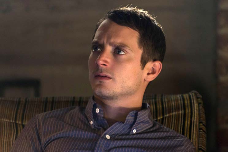 El actor Elijah Wood denuncia la pedofilia organizada en Hollywood