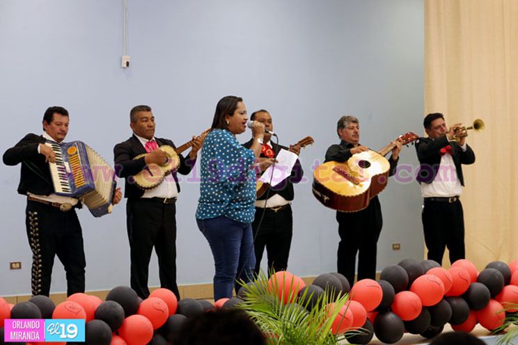 SILAIS-Managua rinde homenaje a las madres trabajadoras de la salud