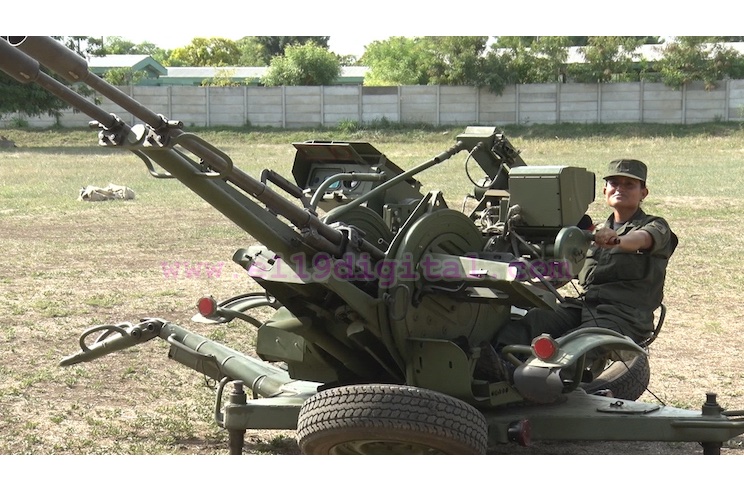 Madres militares, entre la maternidad y la vocación de servicio