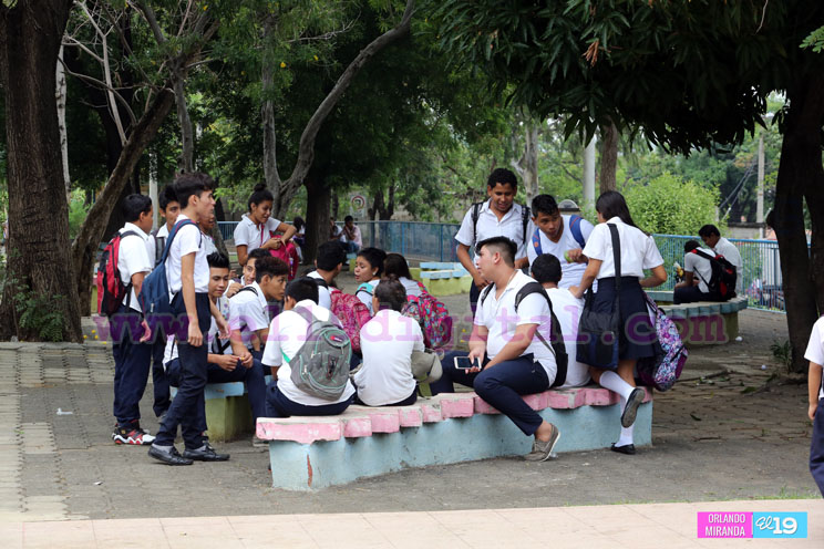 Estudiantes y trabajadores de la capital ponen en práctica lo ensayado en Ejercicios de Prevención