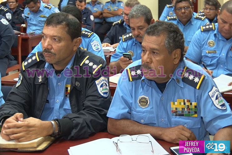 Mandos policiales comprometidos a fortalecer seguridad ciudadana
