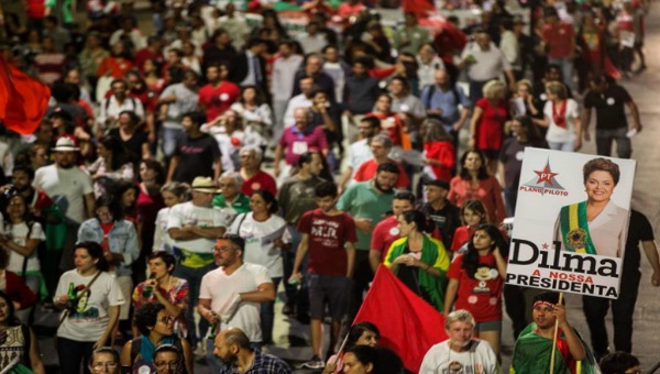 Más de 40 ciudades dicen Fuera Temer en Brasil