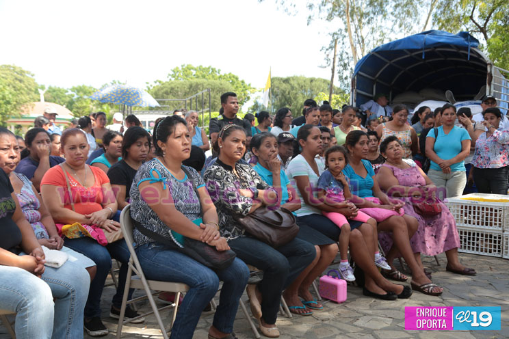 Familias de Nindirí protagonizan entrega de Bono Productivo Alimentario
