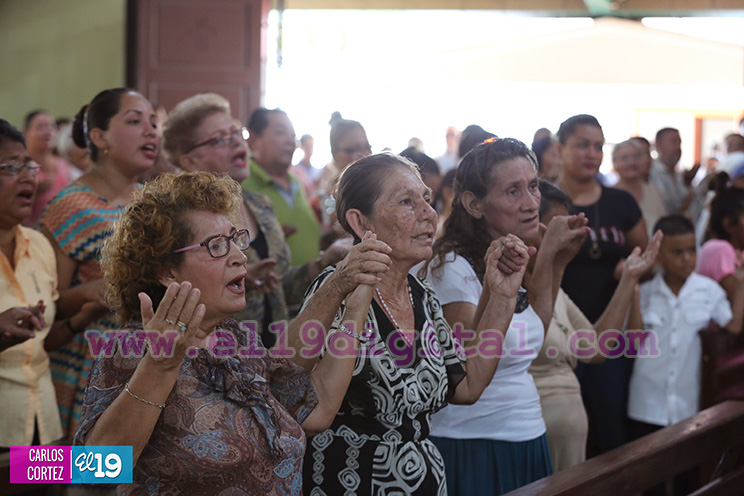 Cardenal Brenes celebra junto a feligreses a San Luis de Gonzaga