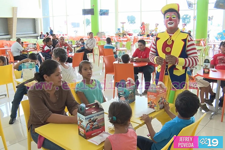 Galerías Santo Domingo firman convenio para llevar alegría a niños y niñas de Operación Sonrisa 