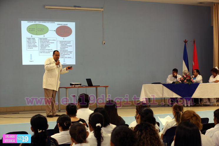 Trabajadores del Sialis Managua desarrollan jornada científica