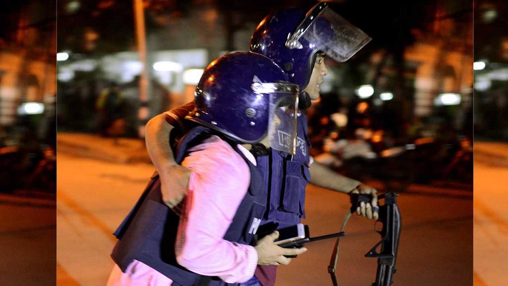 Bangladesh: ataque yihadista dejó saldo de 28 muertos y 13 rehenes liberados