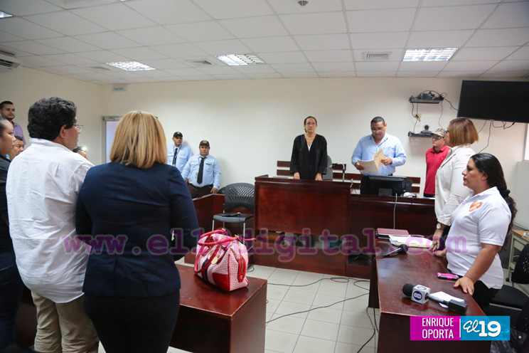 Dictan prisión preventiva al cirujano David Páramo
