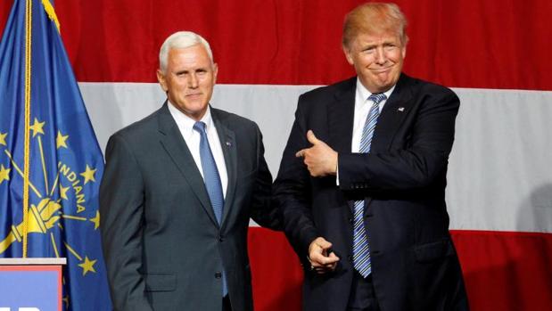 Trump anuncia que el gobernador de Indiana Mike Pence será su número dos